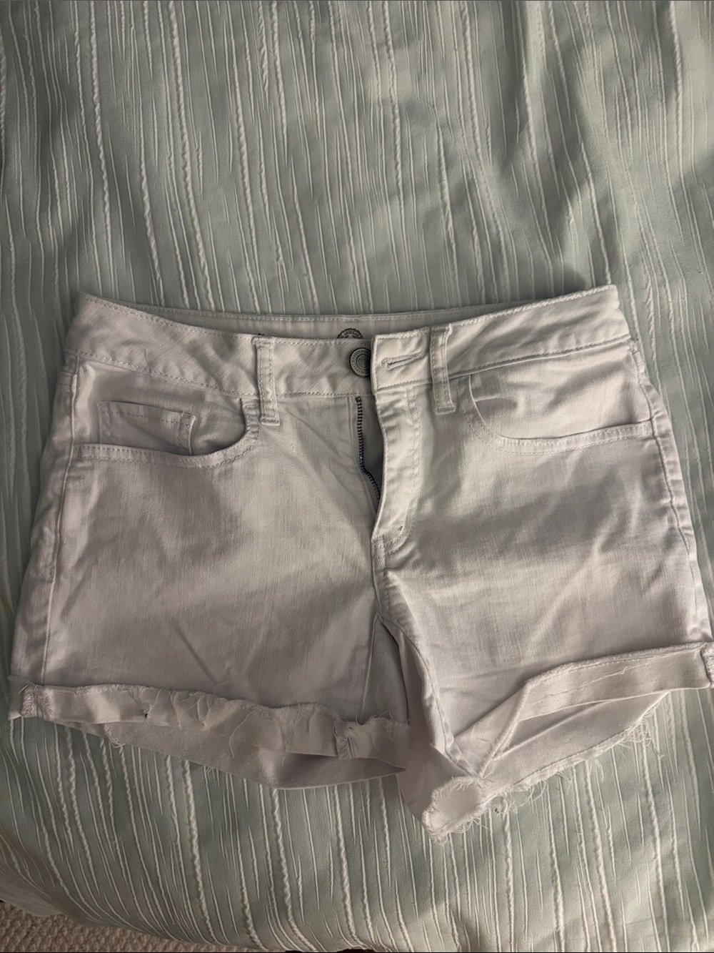 Authentic American Heritage White Rolled-Hem Denim Shorts